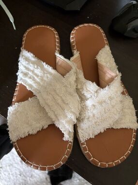 Womens Cream Terry Cloth Crossband Slide Sandals